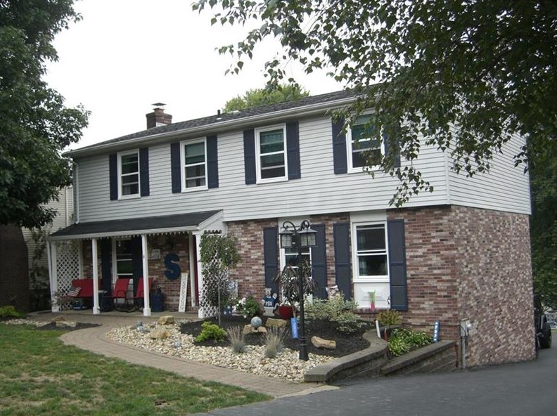 4 Mum Dr, Washington, PA 15301-9540