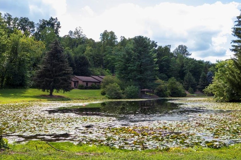 1566 Buffenmeyer Rd, Latrobe, PA 15650