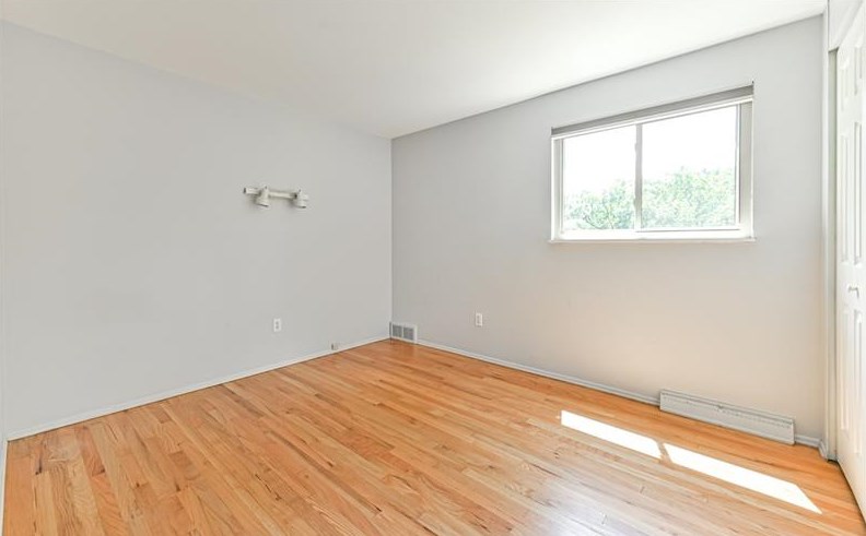 4304 Winchester Dr, Allison Park PA  15101-2199 exterior