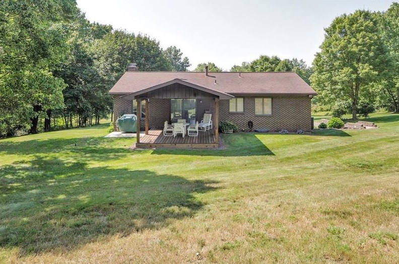 308 Mack Rd, West Sunbury, PA 16061-2508