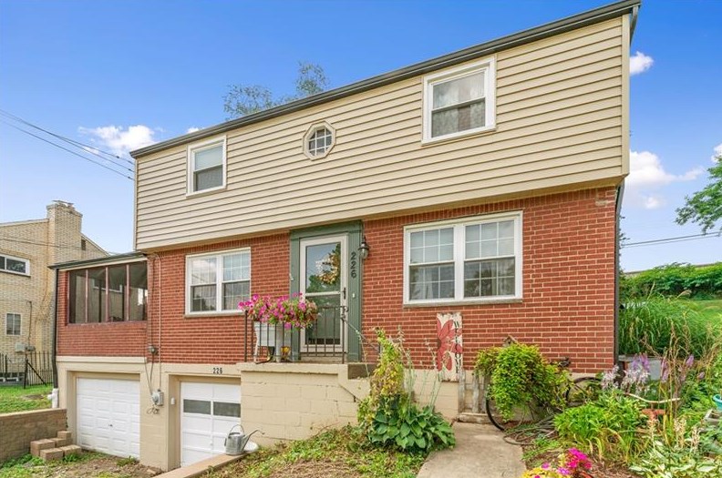 226 Kenmar Dr, Monroeville, PA 15146-1718