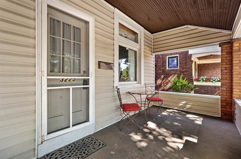 3225 4th Ave, Beaver Falls, PA 15010