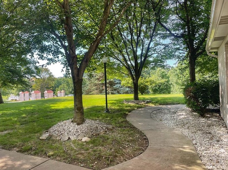 202 Adams Pointe Blvd, Seven Fields, PA 16046-4603
