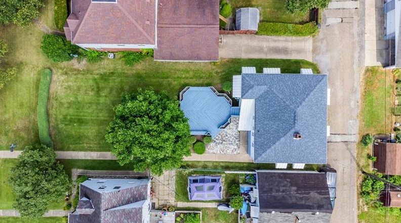 1132 Pacific Ave, Brackenridge PA  15014-1207 exterior