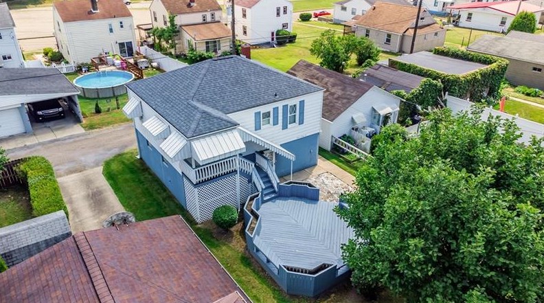 1132 Pacific Ave, Brackenridge, PA 15014-1207