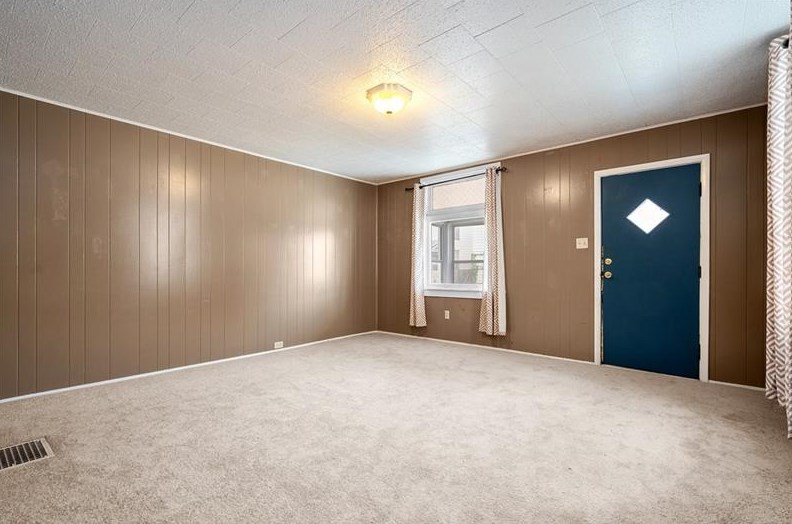 113 E Grant St, Latrobe, PA 15650