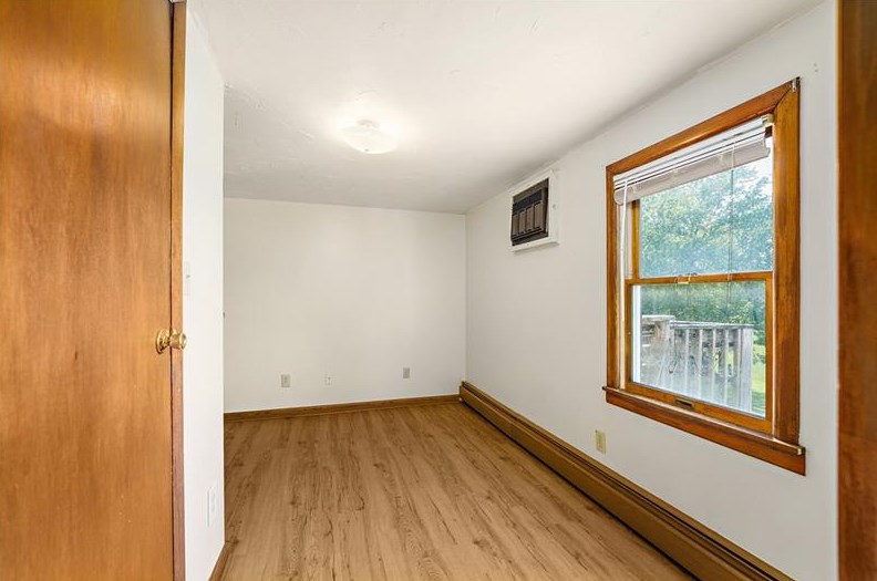 824 Herman Rd, Butler PA 16002-9143 exterior