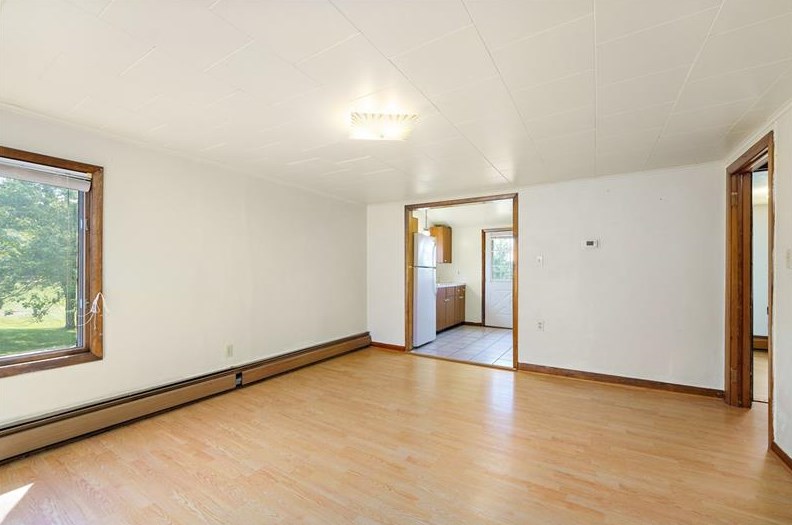 824 Herman Rd, Butler PA 16002-9143 exterior