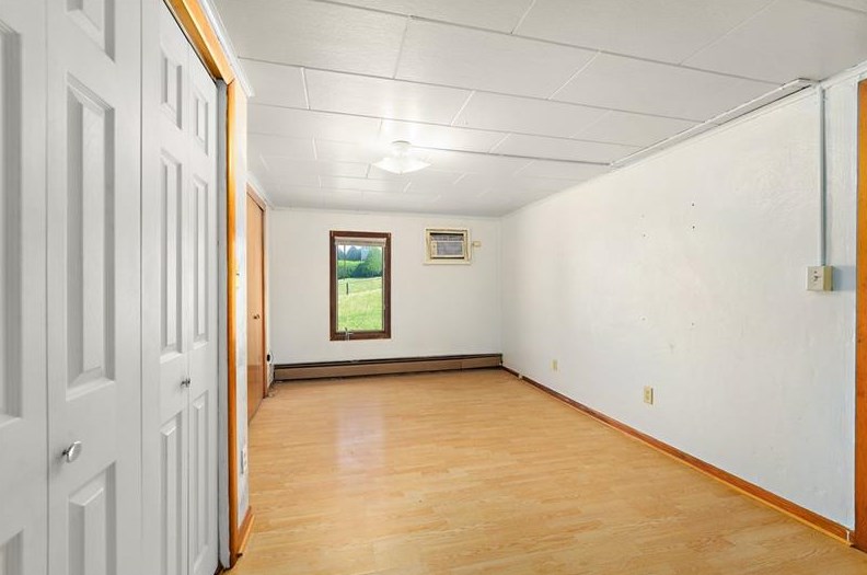 824 Herman Rd, Butler PA 16002-9143 exterior