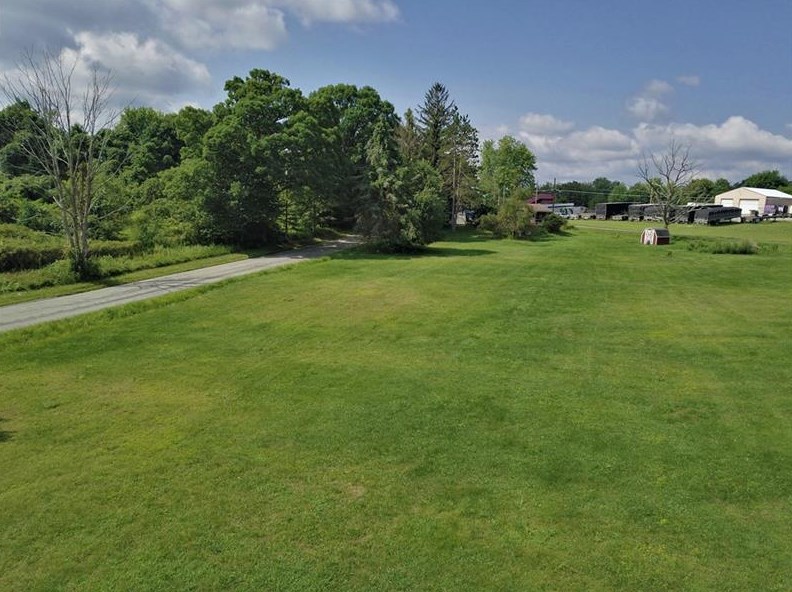 266 Sunny Ln, Hunker PA  15639-9717 exterior