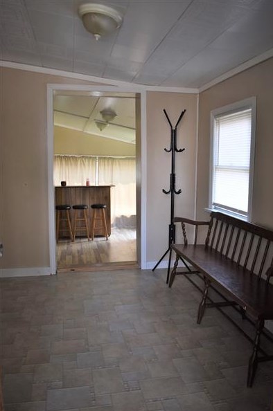 402 S Main St, Barkeyville, PA 16038