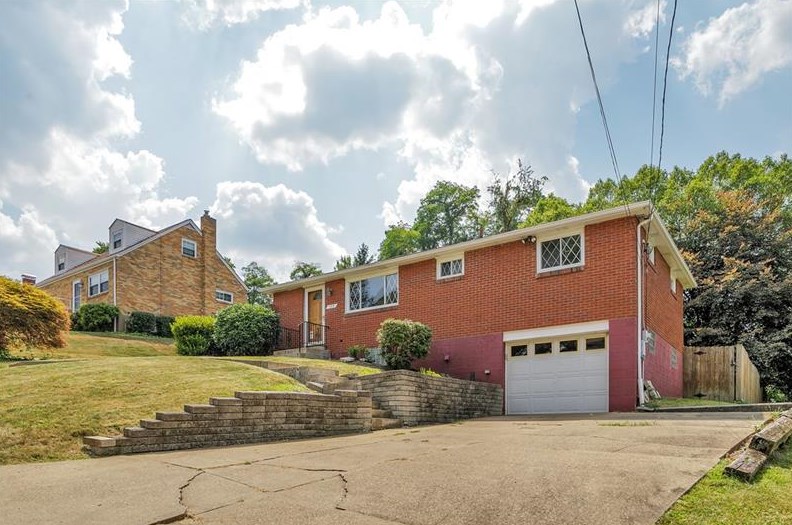175 Elmwood Dr, Glenshaw, PA 15116