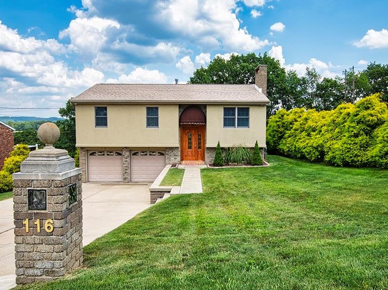 116 W Virginia Ave, Vandergrift, PA 15690