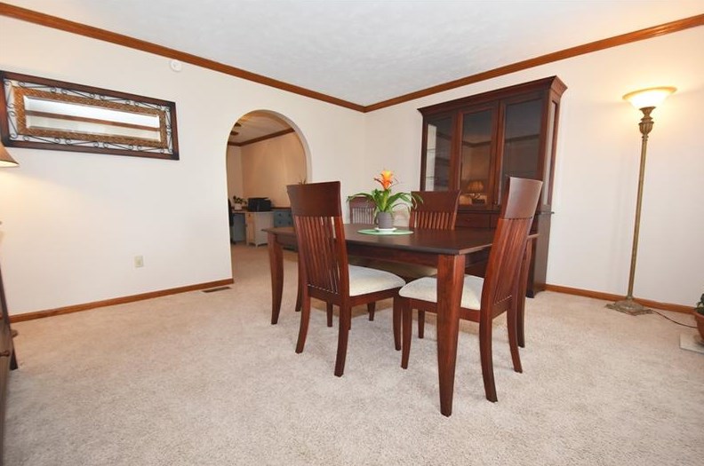 401 Farmcrest North, Noblestown, PA 15071