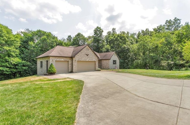133 Scott Ridge Rd, Harmony, PA 16037