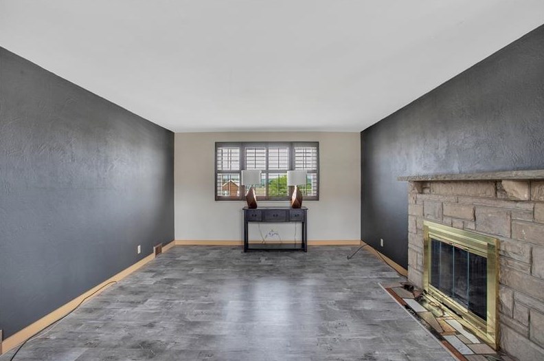 230 W Schwab Ave, Whitaker, PA 15120