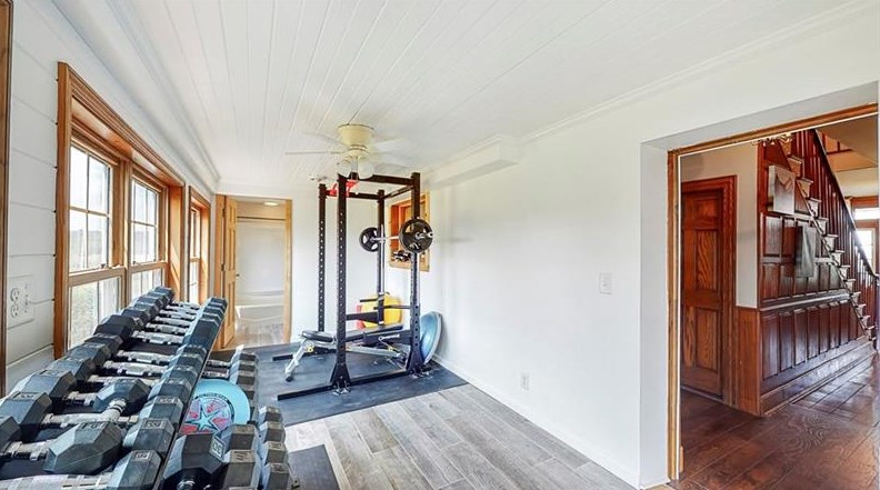 335 Old Hickory Rdg Rd, Washington PA 15301-8665 exterior