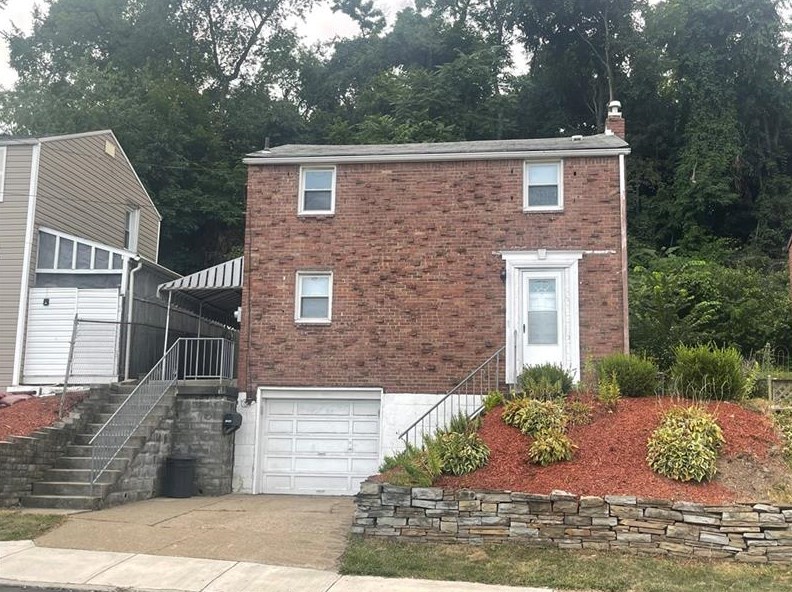 1222 Romine Ave, Mckeesport, PA 15133-3518