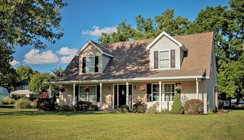 4106 Karla Dr, Butler, PA 16001-2804