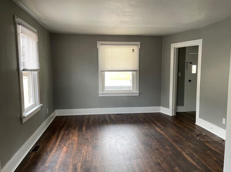 765 7th St, Trafford, PA 15085