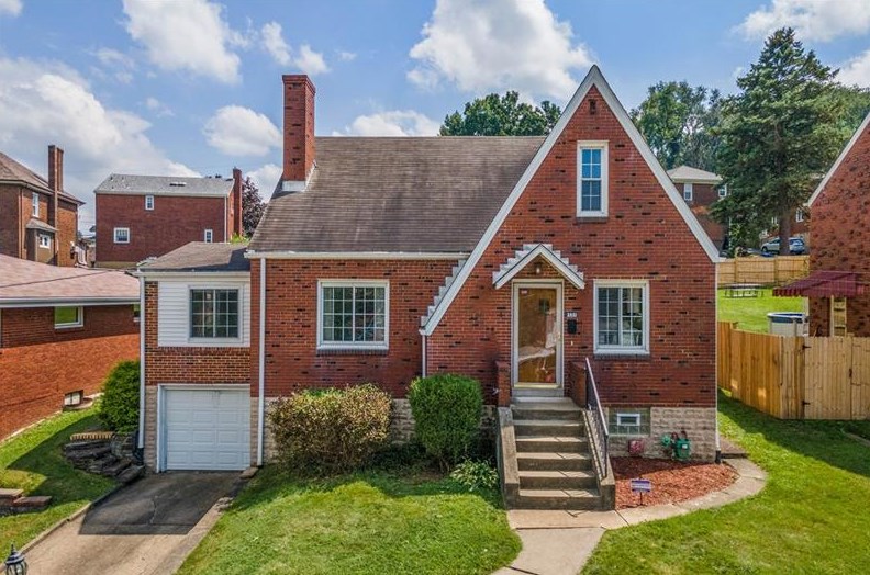 3441 Rosetta, Whitaker, PA 15120