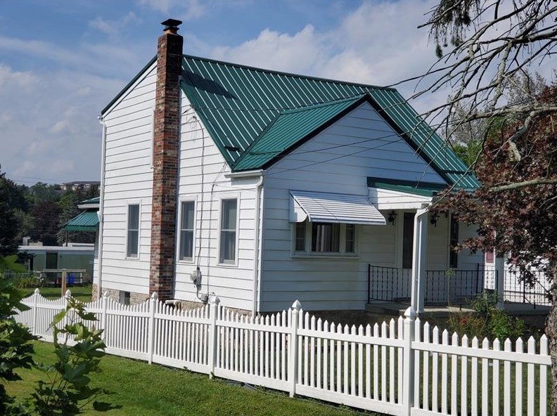 1670 Getty Ave, Indiana, PA 15701-3510