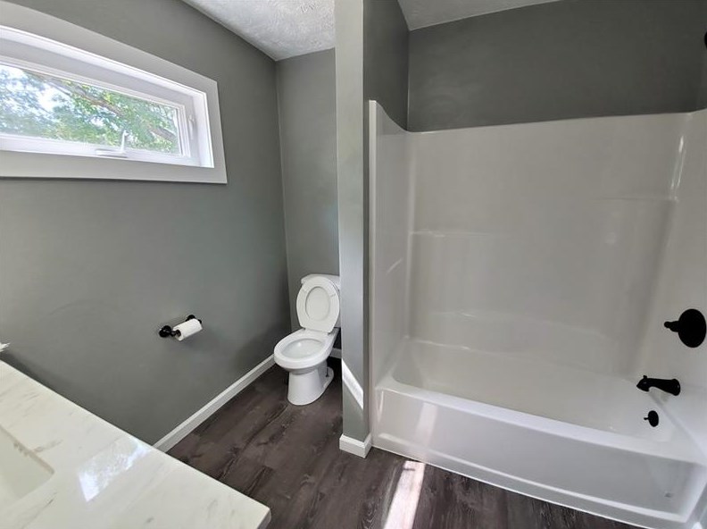 1941 Gay Ave, Greensburg PA  15601-5237 exterior