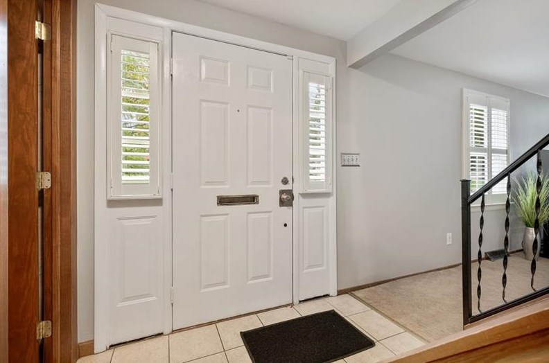 420 Franklin Heights Dr, Monroeville PA  15146-1036 exterior