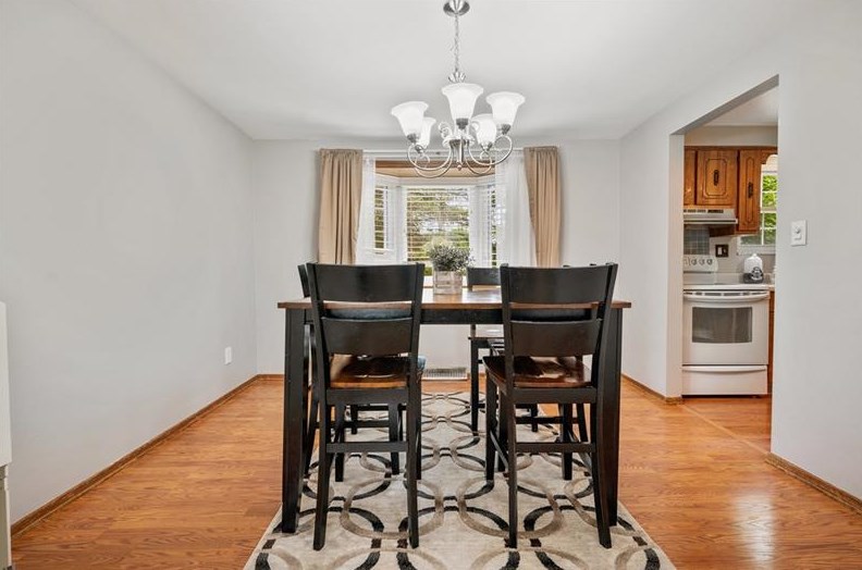 420 Franklin Heights Dr, Monroeville PA  15146-1036 exterior