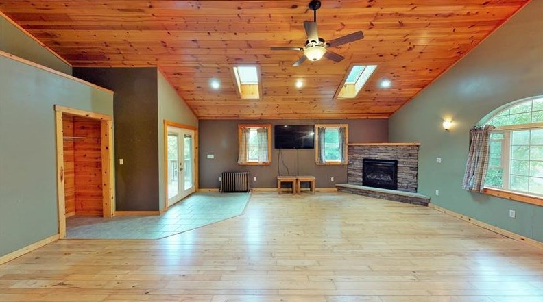 138 Leland St, Friedens, PA 15541