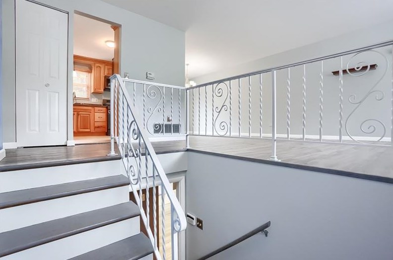 2913 Victory Rd, Allison Park, PA 15101