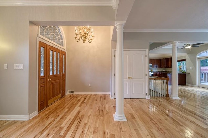 232 W Mcmurray Rd, Canonsburg, PA 15317