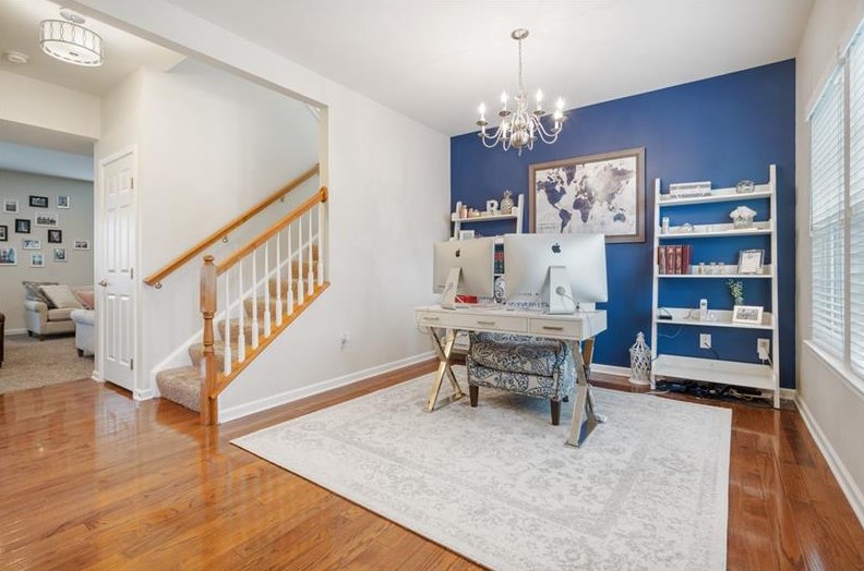 209 Springbrook Dr, Seven Fields, PA 16046-5201