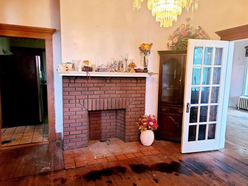 300 Shirls Ave, Washington PA  15301-4142 exterior