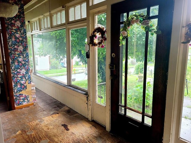 300 Shirls Ave, Washington PA  15301-4142 exterior