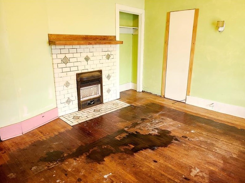 300 Shirls Ave, Washington PA  15301-4142 exterior