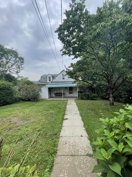 205 Edgewood Ave, Trafford, PA 15085