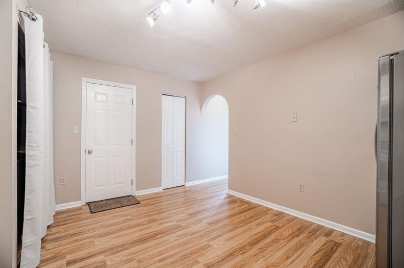 1001 Chelsea Dr North, Imperial, PA 15126