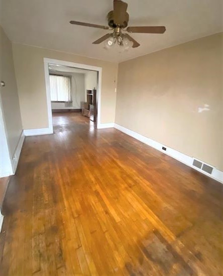 335 Mercer St, Turtle Creek, PA 15145-1766