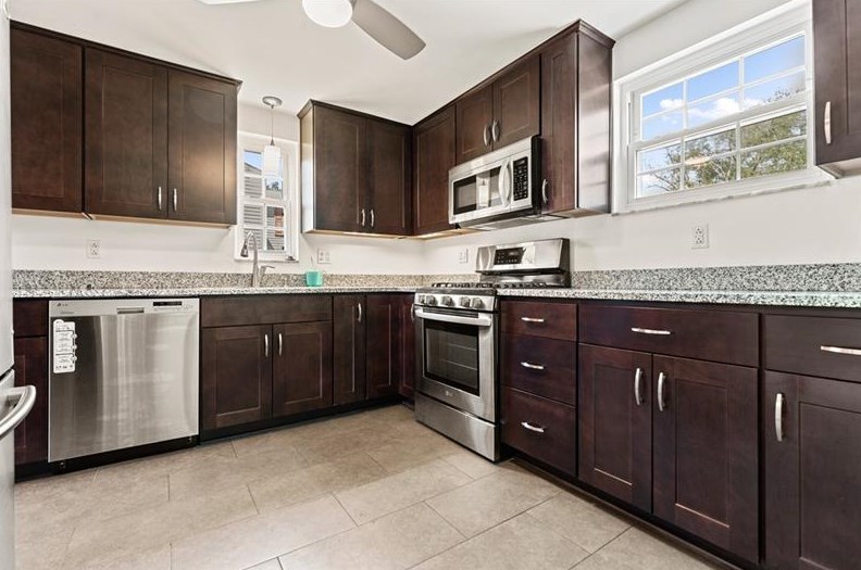 701 Pettigrew Rd, North Huntingdon, PA 15642