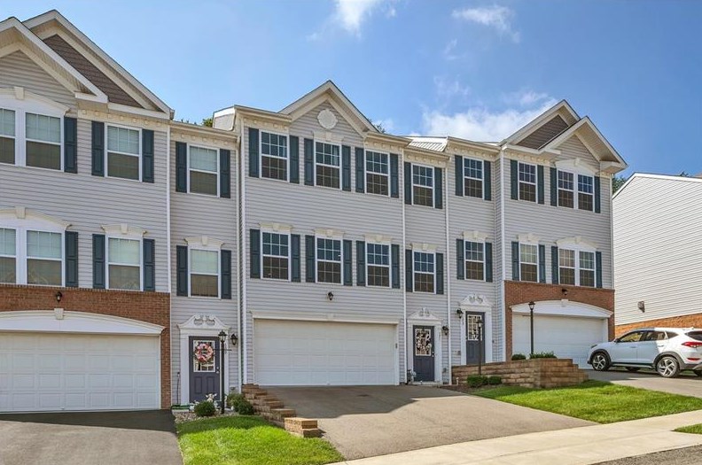 171 Rylie Dr, Harmony, PA 16037