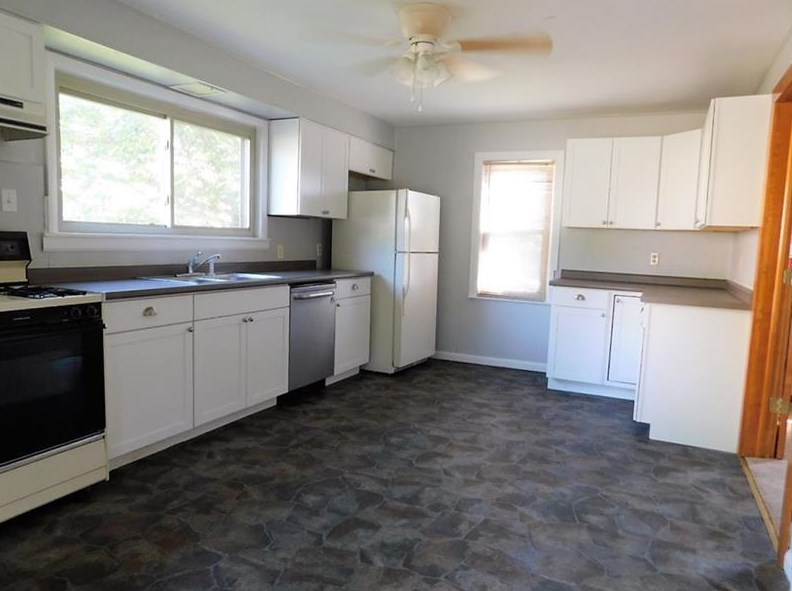 318 George St, Greensburg, PA 15601-2612