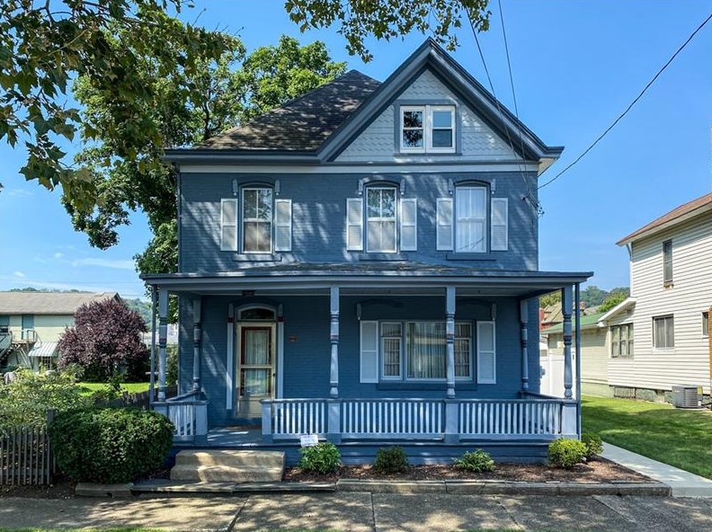 1211 5th Ave, Beaver Falls, PA 15010