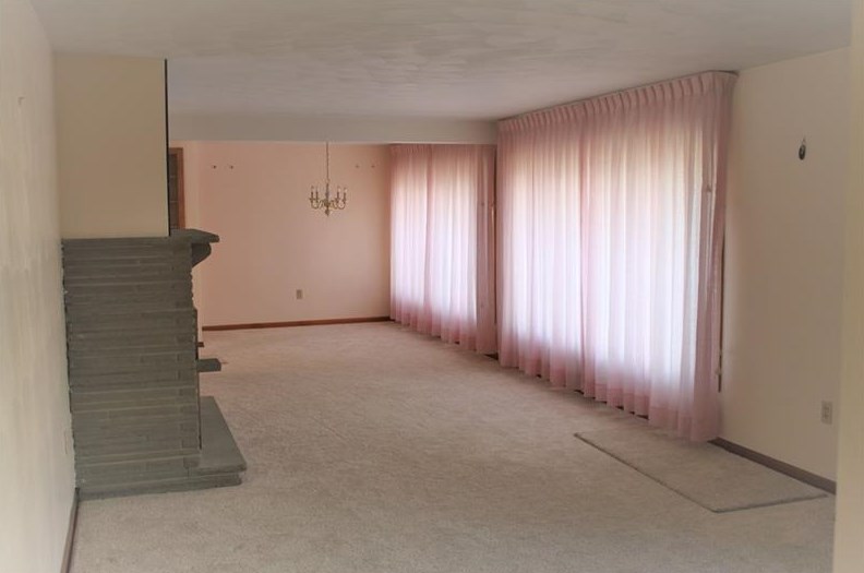 1112 Chapel Dr, Greensburg, PA 15601-5612