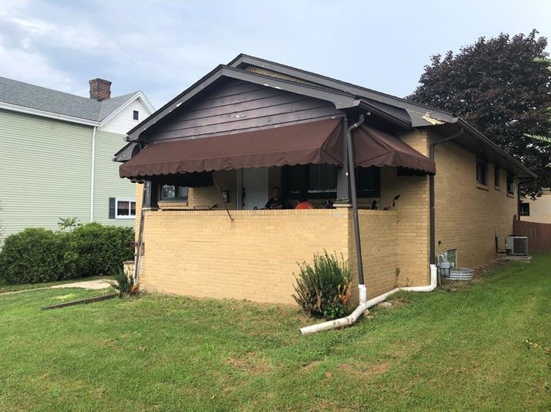 451 Vine St, Greensburg, PA 15601-4253