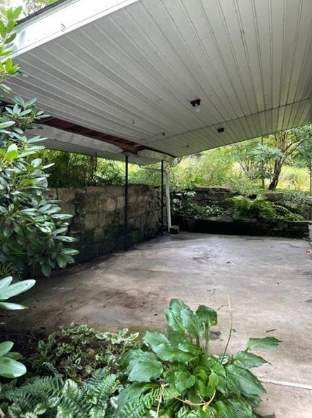 115 Alpine Ln, Butler, PA 16001-8167