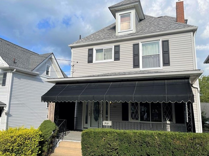 717 Sidney St, Greensburg, PA 15601-4142