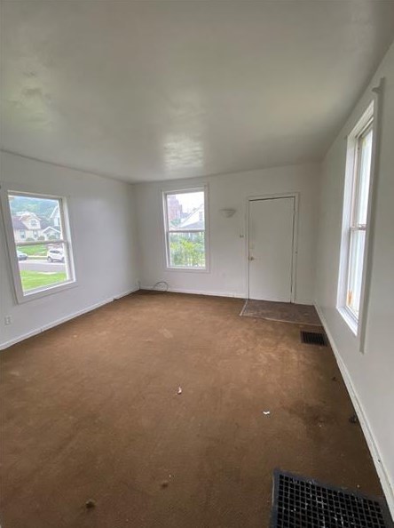 1709 Morris St, New Castle, PA 16102
