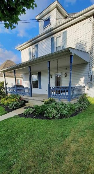 74 Highland Ave, West Alexander PA  15376-2207 exterior
