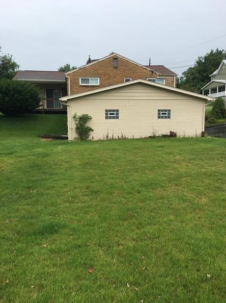 1954 Clawson Ave, Greensburg, PA 15601-5250